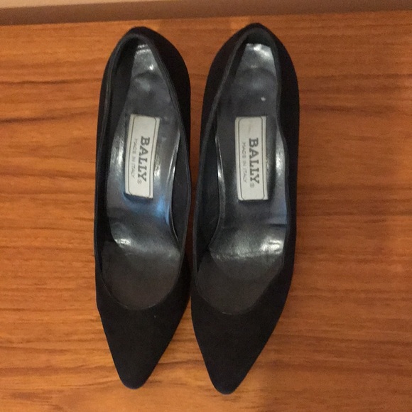 Vintage Bally black scalloped edge heels, super elegant, unsurpassed quality. - Picture 2 of 14